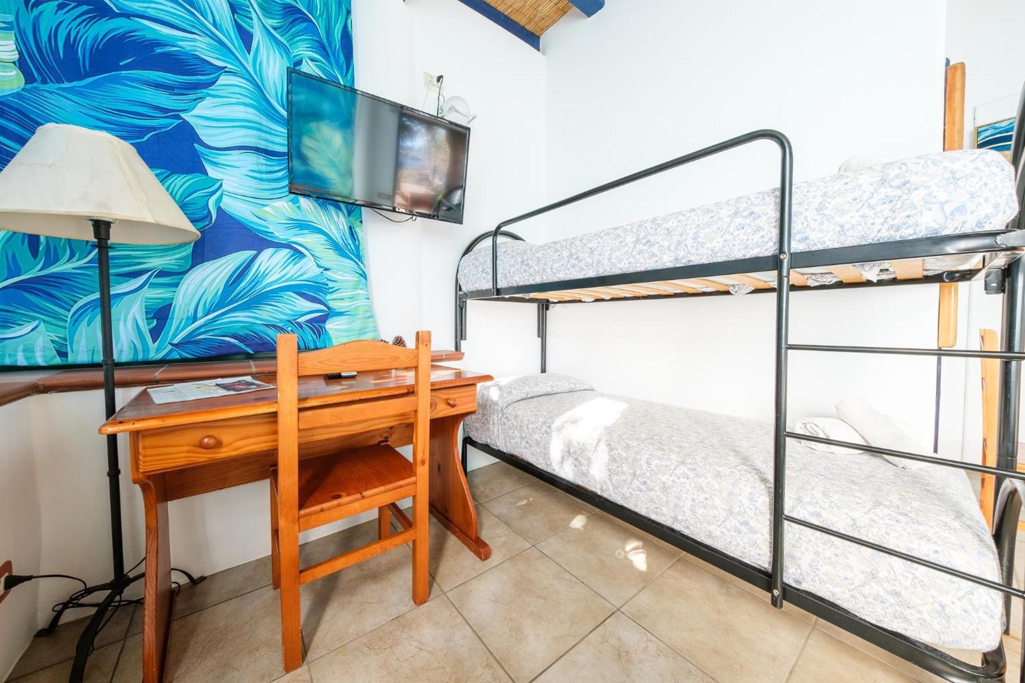 B&B Il Giardino Segreto Стромболи Екстериор снимка