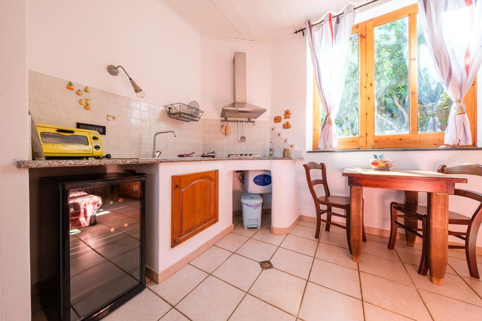B&B Il Giardino Segreto Стромболи Екстериор снимка